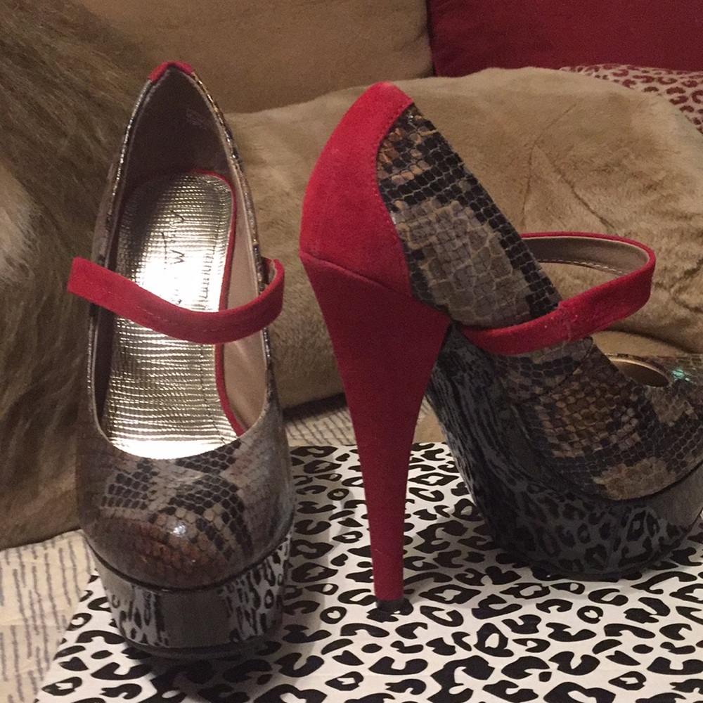 Gorgeous sexy Mary Jane’s pumps